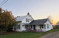 1225 Dorset Street, South Burlington, VT 05403