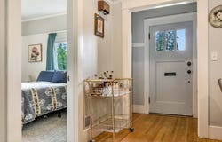 637 NIAGARA Ave, Astoria, OR 97103