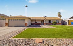 7338 E GREENWAY Street, Mesa, AZ 85207