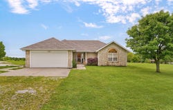 150 Shelbrae Lane, Clever, MO 65631