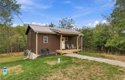 38 S Lakeside Circle, Linn Valley, KS 66040