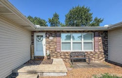 1015 Cambridge Drive, Rantoul, IL 61866
