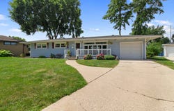 8434 Delaware Place, Highland, IN 46322
