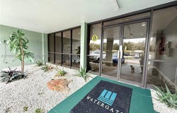 2771 Taft St, Hollywood, FL 33020