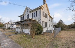 307 Dobbs Street, Hertford, NC 27944