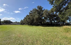 1116 E 142ND Avenue, TAMPA, FL 33613