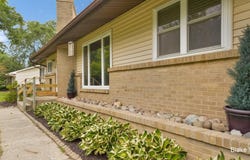 1318 Forest Hill Avenue SE, Kentwood, MI 49546