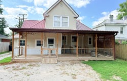 278 E Main Street, Paris, KY 40361