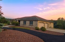 5723 W River Meadows Lane, Norway, MI 49870