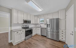 1208 Willowbrook Drive, Huntsville, AL 35802