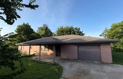 215 NE 7th Street, Checotah, OK 74426