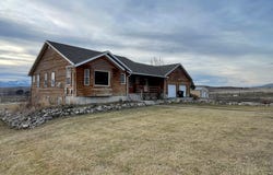 333 LAGO LIBERTY Rd, Grace, ID 83241