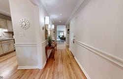 25 Stonegate Dr, Roseland Boro, NJ 07068-1109