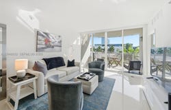 2155 Washington Ct, Miami Beach, FL 33139