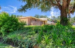 308 Navajo Avenue, Ormond Beach, FL 32174