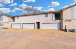 1701 E 24th Ave, Hutchinson, KS 67502
