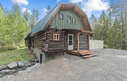 1150 C Twelve Mile Rd, Addy, WA 99101