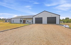 208 Chicken Field Road, Whitewright, TX 75491