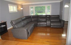 434 Douglas Boulevard, Richmond Heights, OH 44143