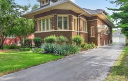 626 N Taylor Avenue, Oak Park, IL 60302