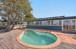 400 Las Lomas DR, ROYAL OAKS, CA 95076