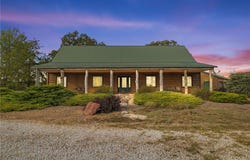 3146 Minnow Drive, Omaha, AR 72662