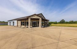 1910 E Jackson Street, Hugo, OK 74743