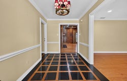 702 Mulberry Drive, Athens, TX 75751
