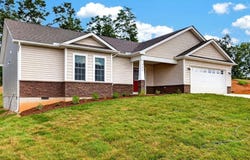 206 LANGLEY DR, WAYNESBORO, VA 22980