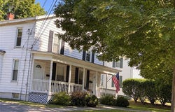 55 Utica St, Clinton, NY 13323