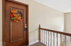 558 W Hunters Drive, Carmel, IN 46032