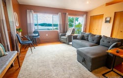 31342 Bittersweet Lane, Rocky Mount, MO 65072