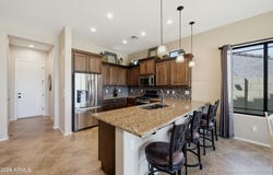 1842 N RED Cliff, Mesa, AZ 85207