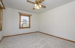 921 E Howard Ave, Milwaukee, WI 53207