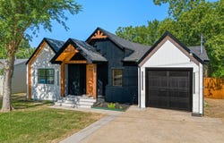 707 Hilltop Drive, Irving, TX 75060