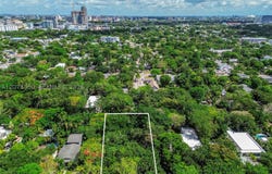 3595 Avocado Ave, Miami, FL 33133