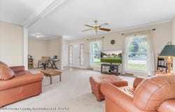 615 Center Street, Mason, MI 48854