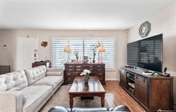 656 Forest Lake Drive, Pacifica, CA 94044