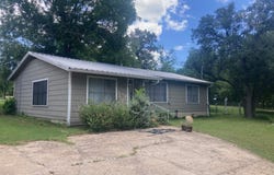 4527 Fm 219, Clifton, TX 76634
