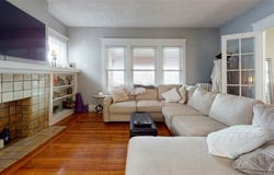 139 Fordham DR (upper), Buffalo, NY 14216