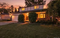 18238 Red Oaks Drive, Macomb Twp, MI 48044