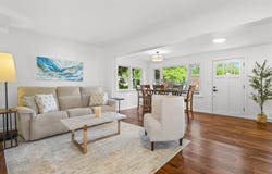 1542 3rd St, Delafield, WI 53018
