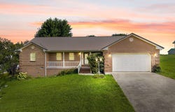 85 E Cherry Drive, Science Hill, KY 42553