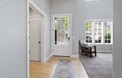2230 TURNBERRY Ct, Eugene, OR 97401