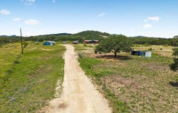 179 Pvt Rd 3830, Utopia, TX 78884