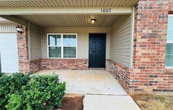 1007 N Donald Way, Mustang, OK 73064