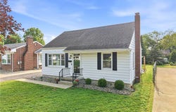 95 Westview Avenue, Hubbard, OH 44425
