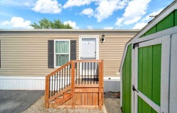 80 Sterling, Adrian, MI 49221