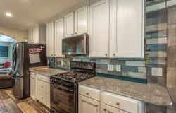 895 Cc Land Rd, Eastpoint, FL 32328