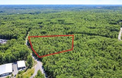 20 Witchtrot Road, York, ME 03909